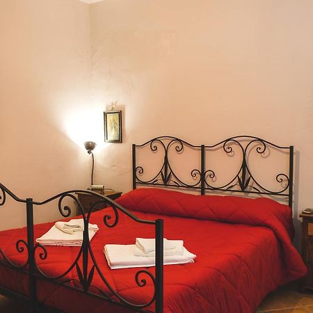 شقة Rocher House تْشيفالو المظهر الخارجي الصورة